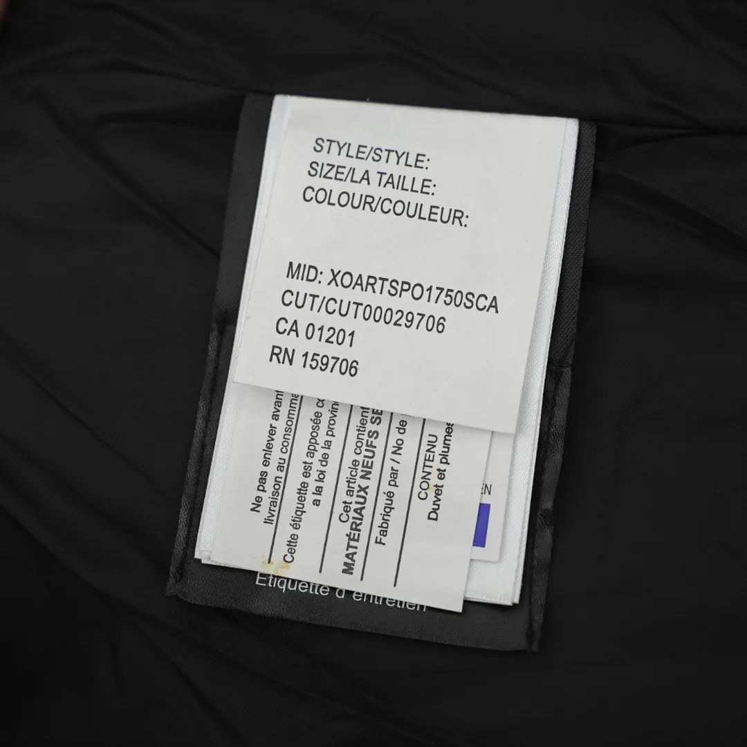 Куртки И Пуховики Женские Canada Goose 1188589