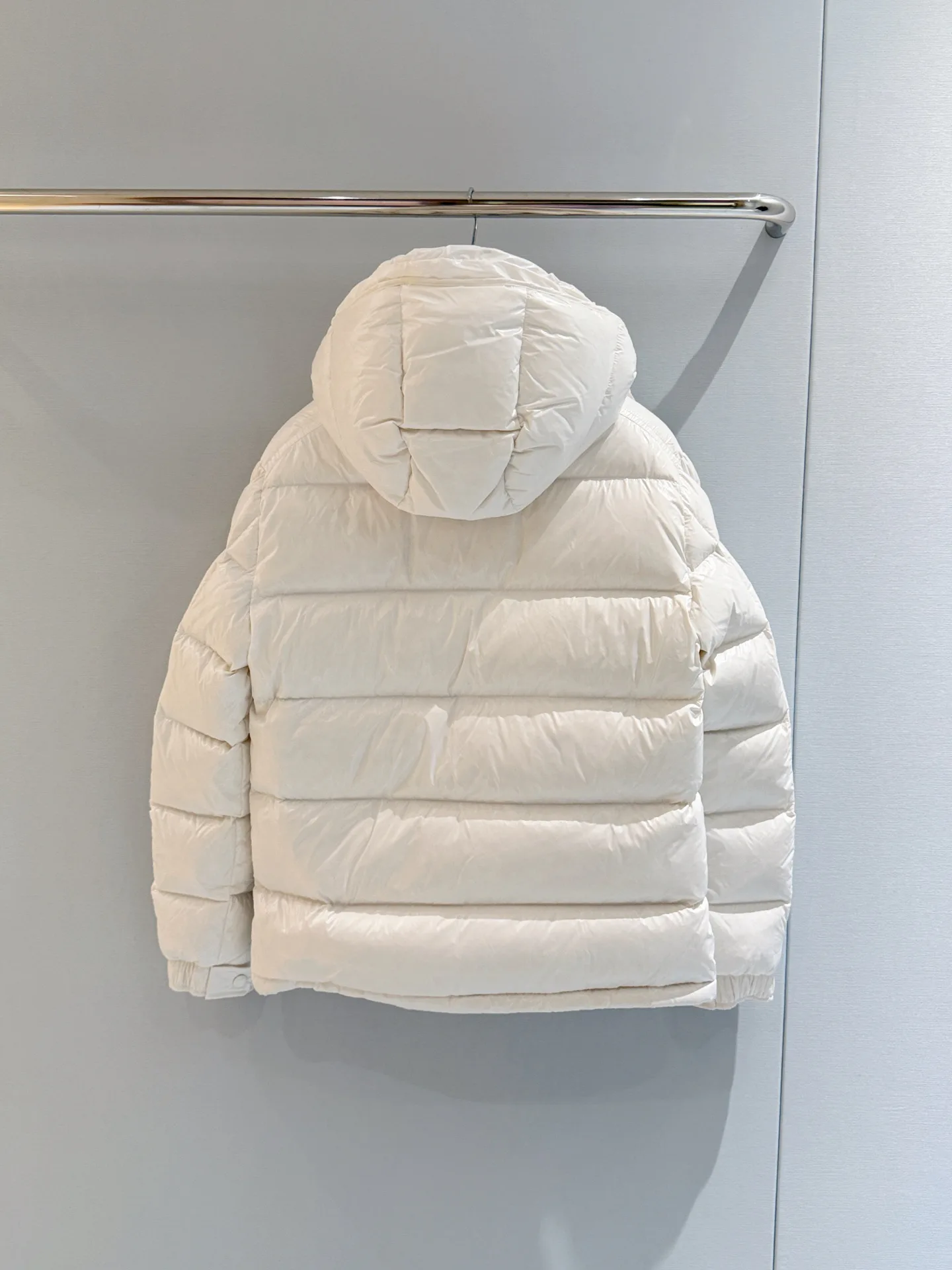 Куртки И Пуховики Женские Moncler 19101104