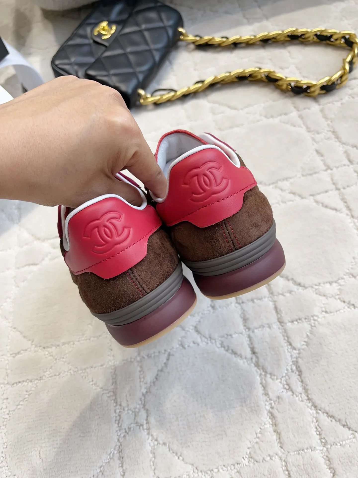 Кроссовки Женские Chanel 17936555