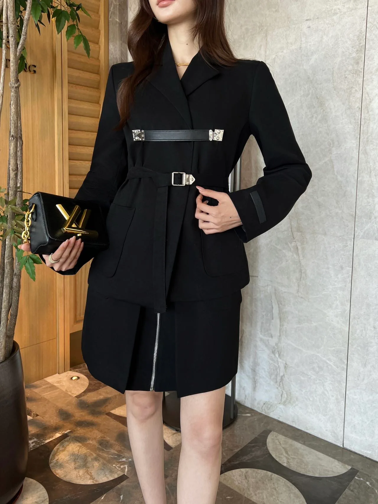 Костюмы Женские Louis Vuitton 18524585