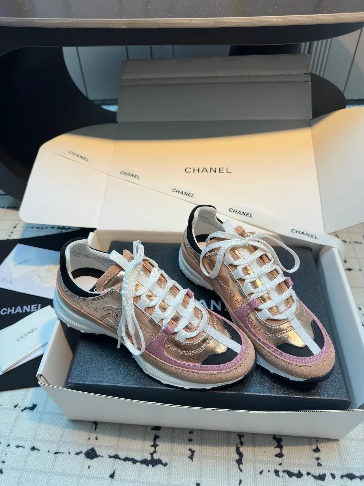 Кроссовки Женские Chanel 10468493