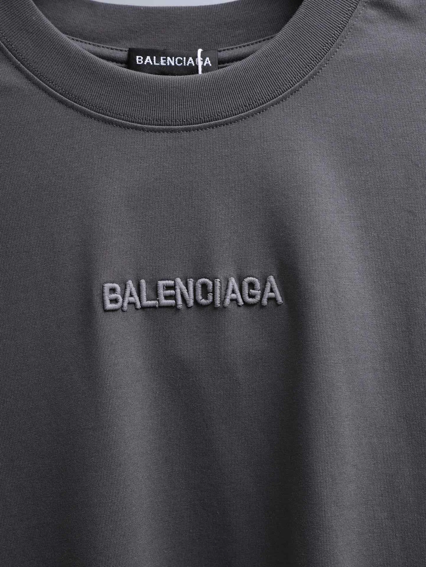 Футболки Женские Balenciaga 11256950
