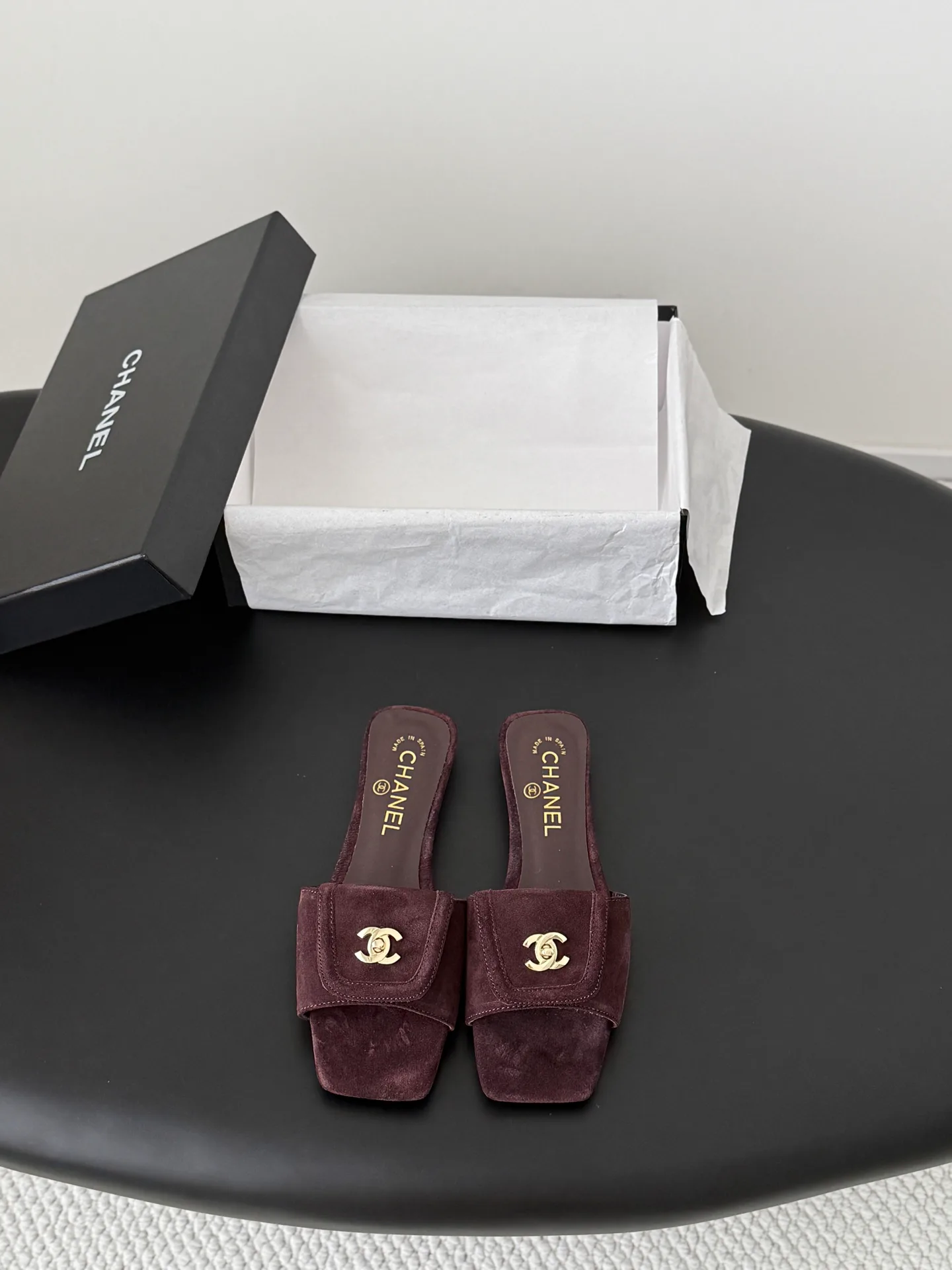 Шлепанцы Женские Chanel 12638635
