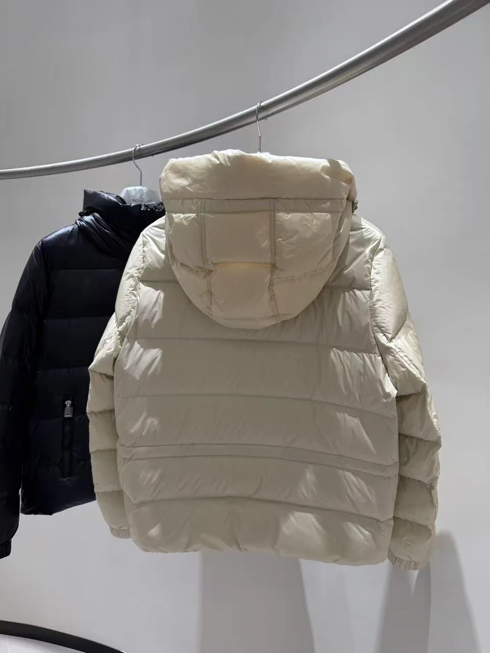 Куртки И Пуховики Женские Moncler 18184483