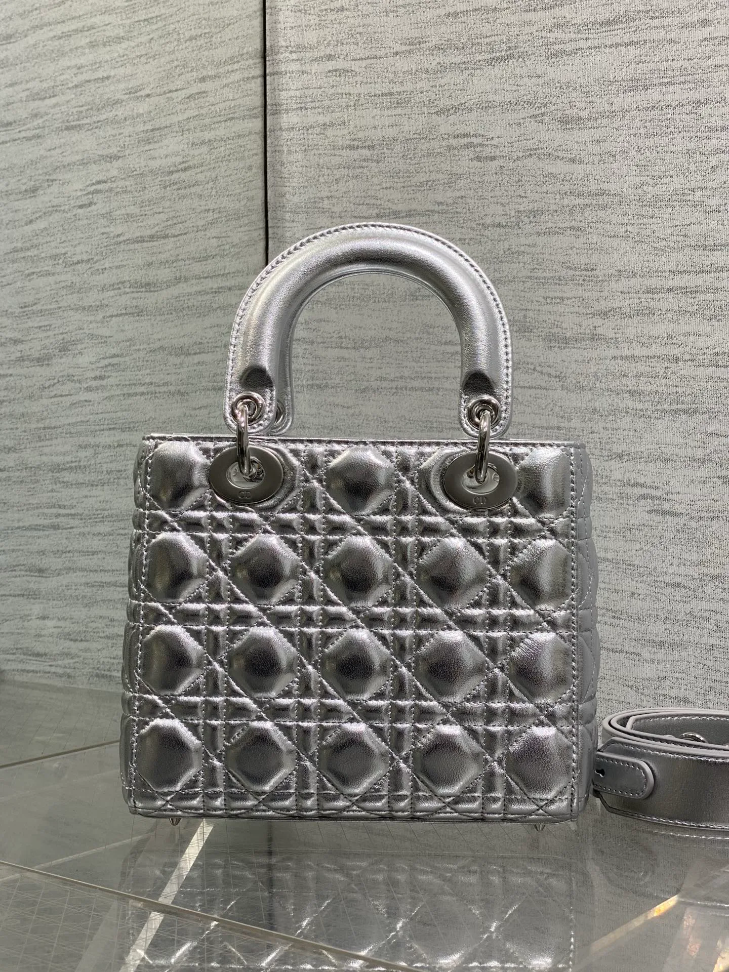 Классические Сумки Женские Christian Dior 17601499
