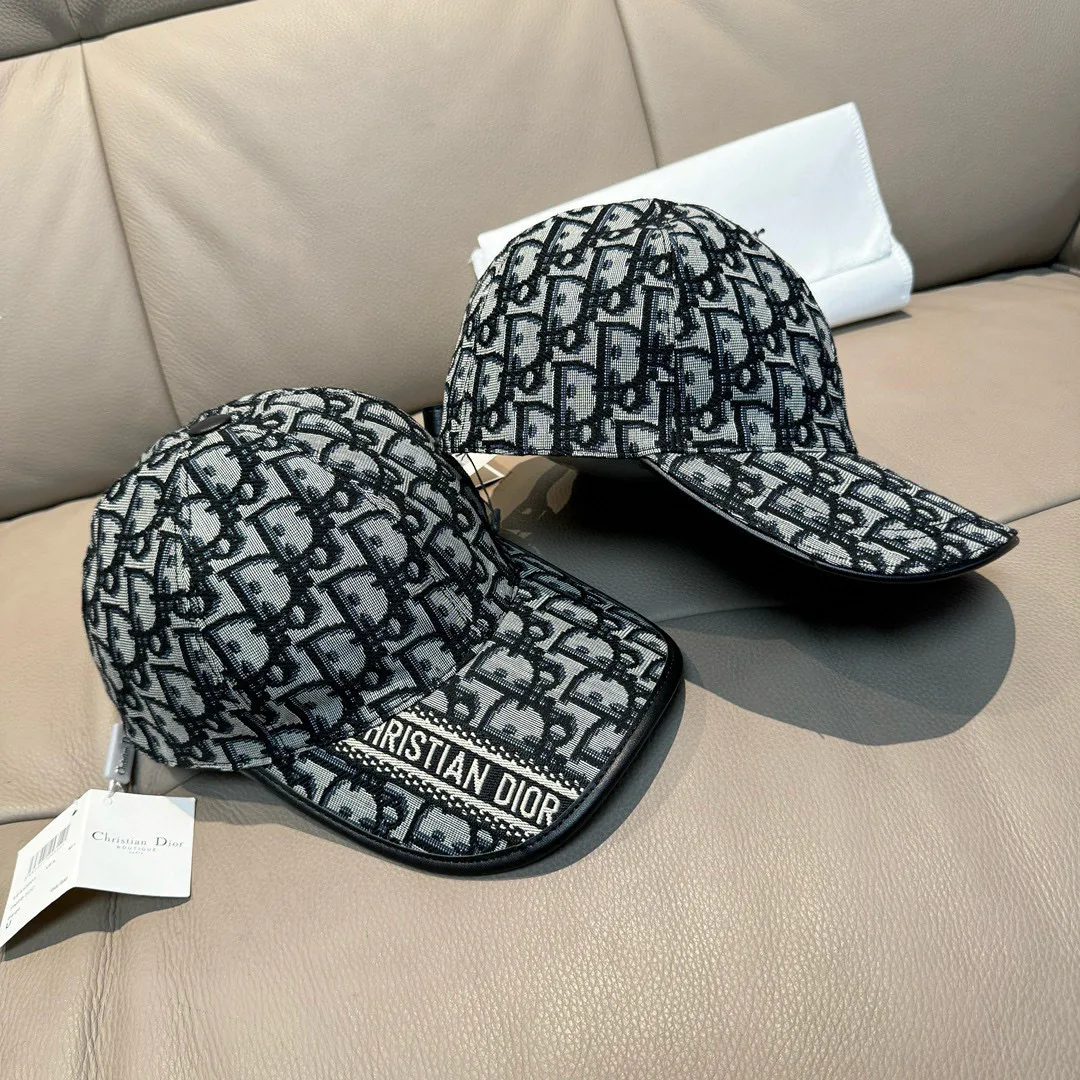 Головные Уборы Christian Dior 17604802