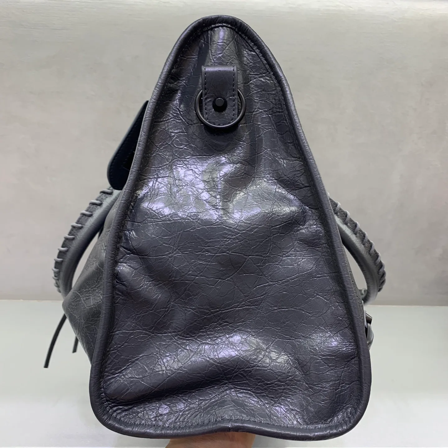 Классические Сумки Женские Balenciaga 18136370