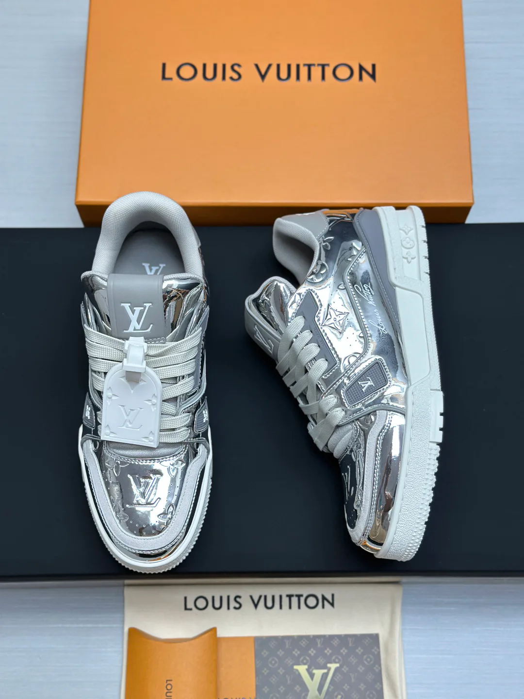 Кроссовки Женские Louis Vuitton 271934