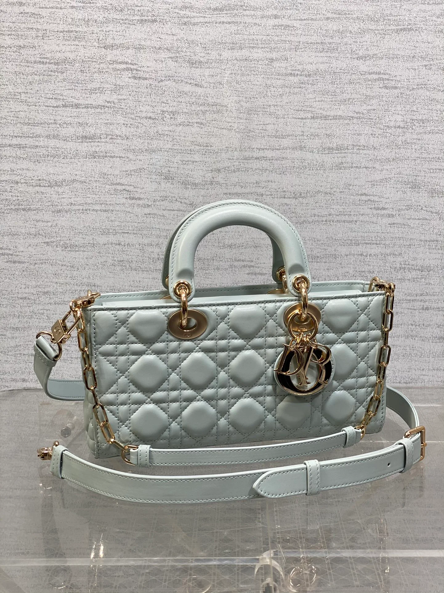 Классические Сумки Женские Christian Dior 17770414