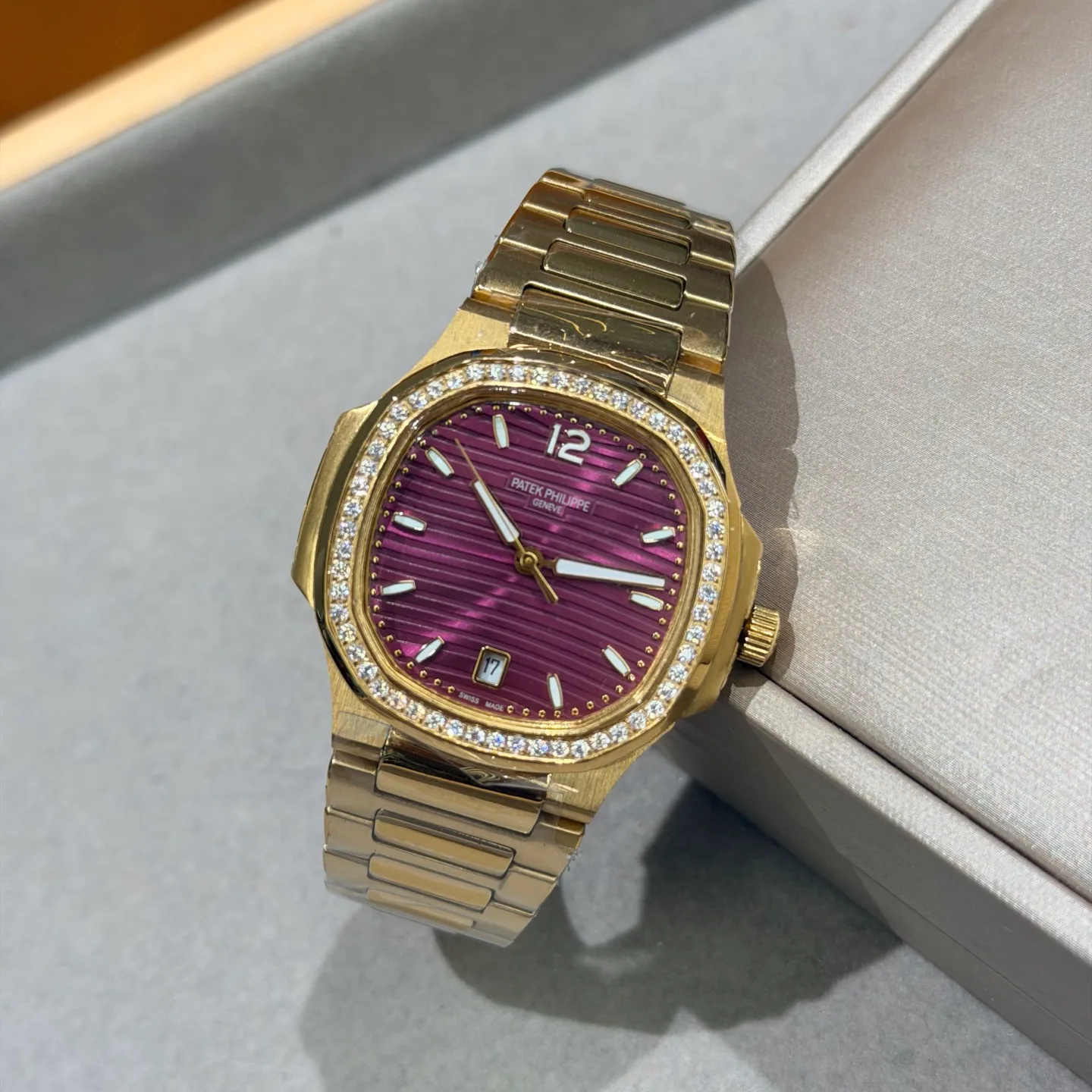 Часы Женские Patek Philippe 18362045