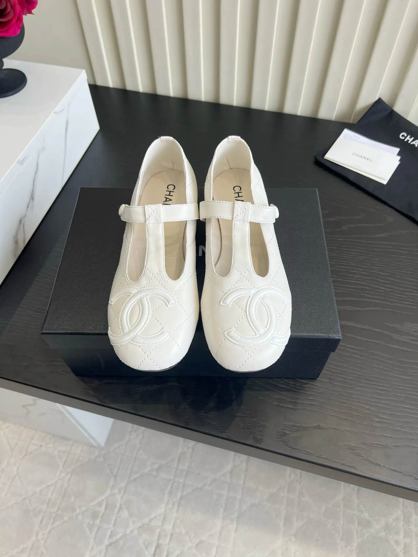Туфли Женские Chanel 18223071