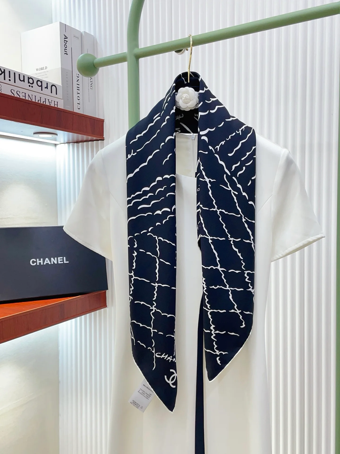 Платки Chanel 13119683