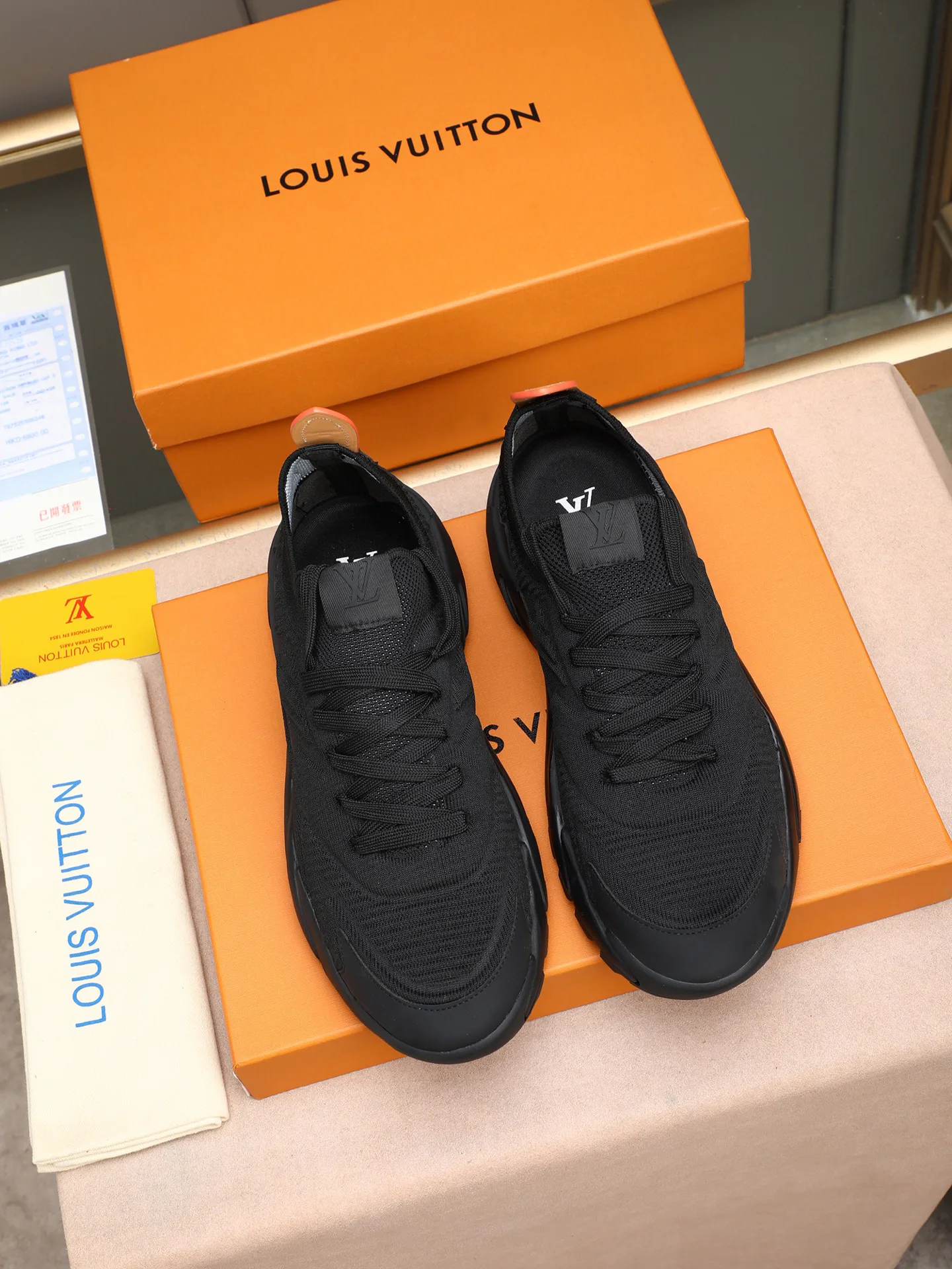 Кроссовки Мужские Louis Vuitton 1277011