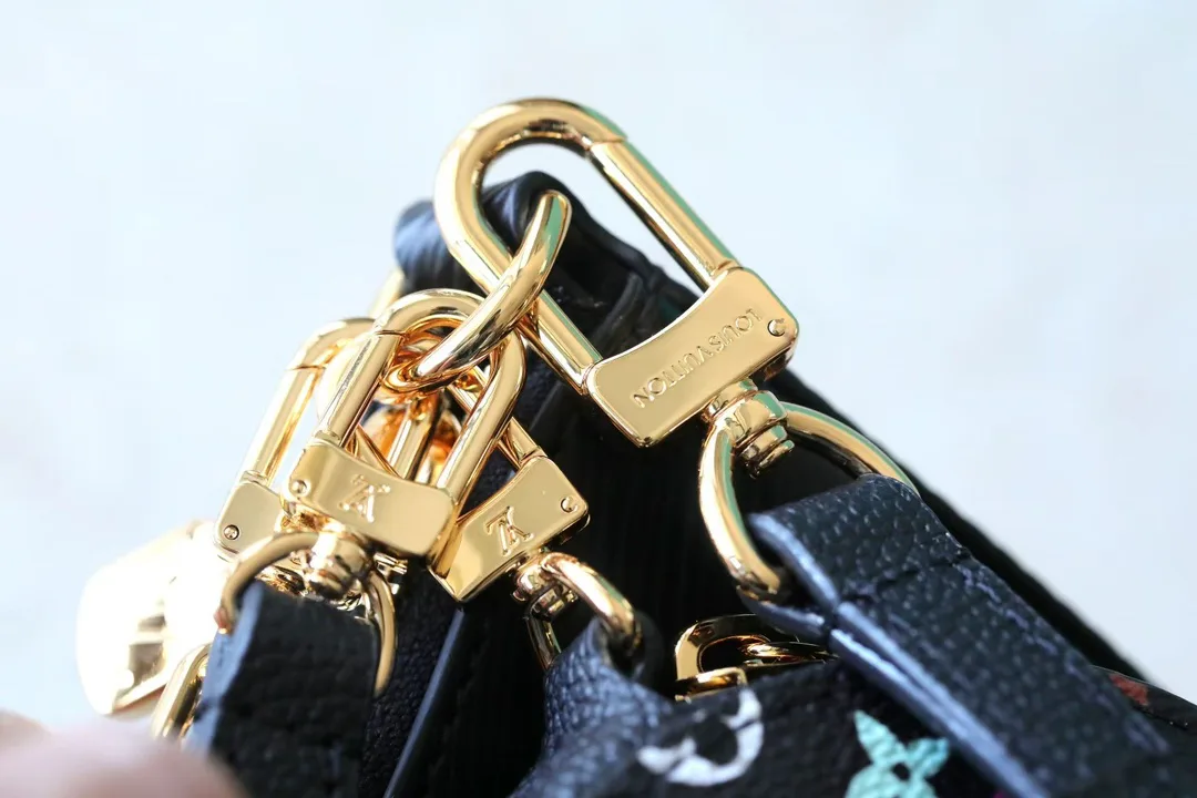 Сумки На Ремне Женские Louis Vuitton 11896