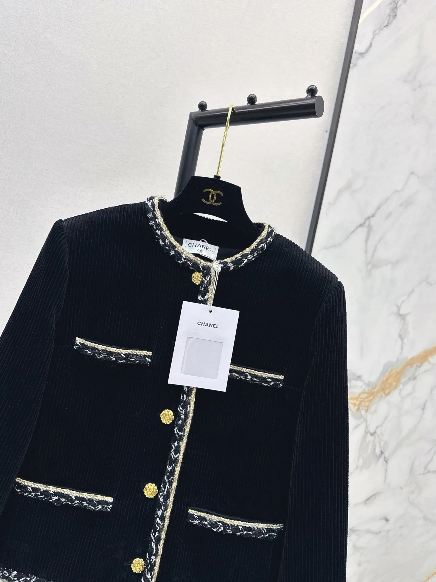 Жакеты Женские Chanel 18031508