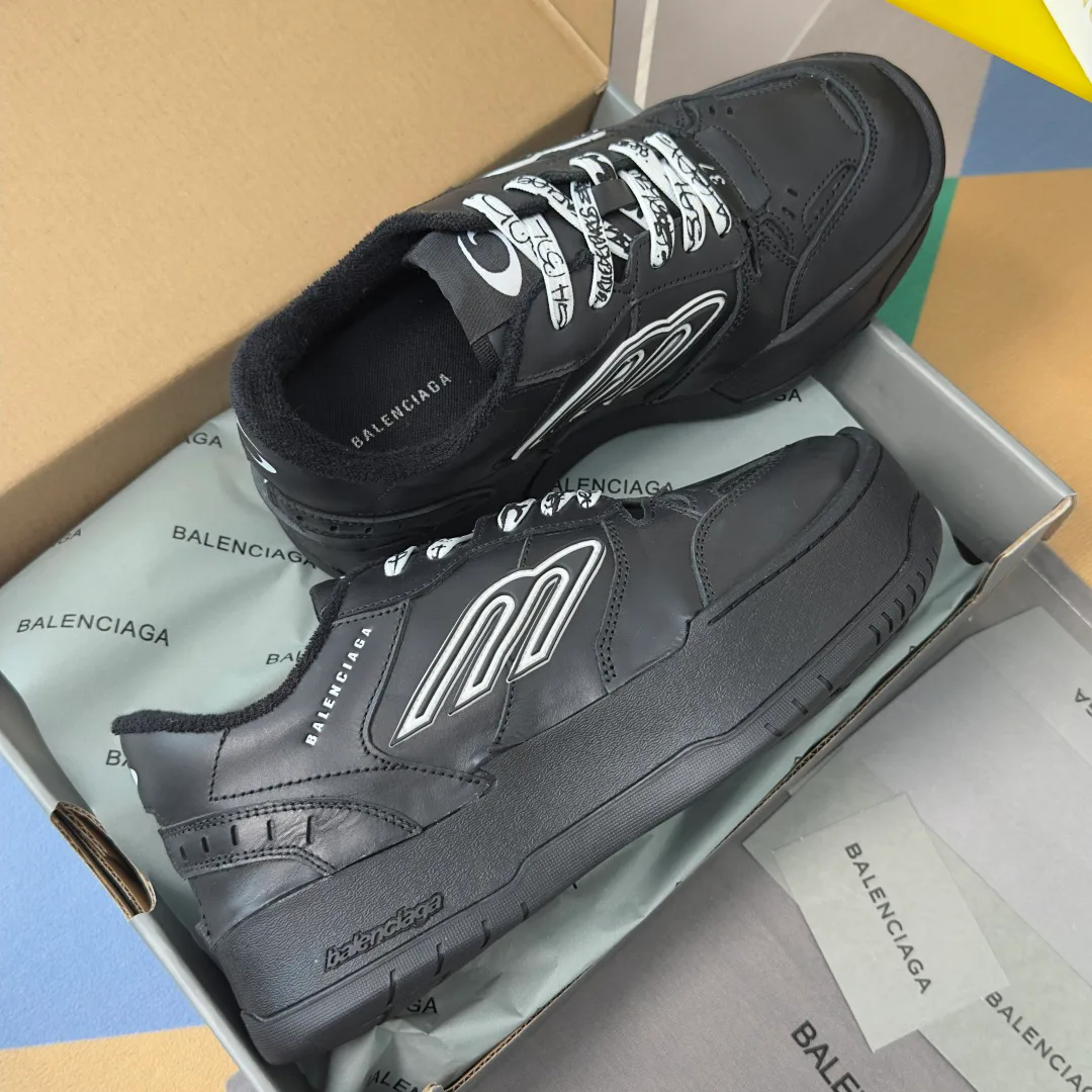Кроссовки Женские Balenciaga 11226565