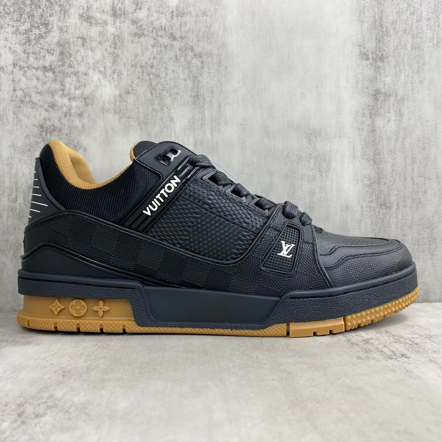 Кроссовки Женские Louis Vuitton 155148