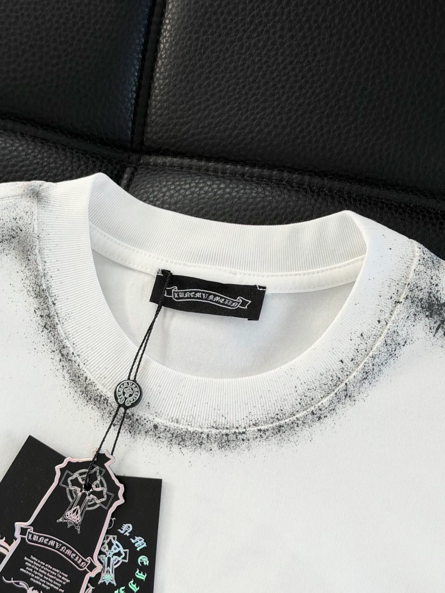 Футболки Женские Chrome Hearts 11701337