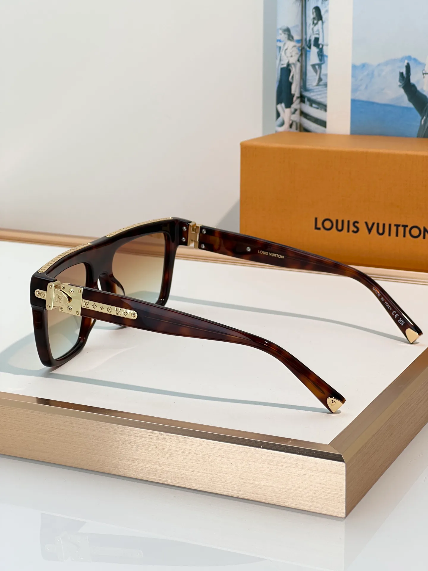 Очки Louis Vuitton 18520259