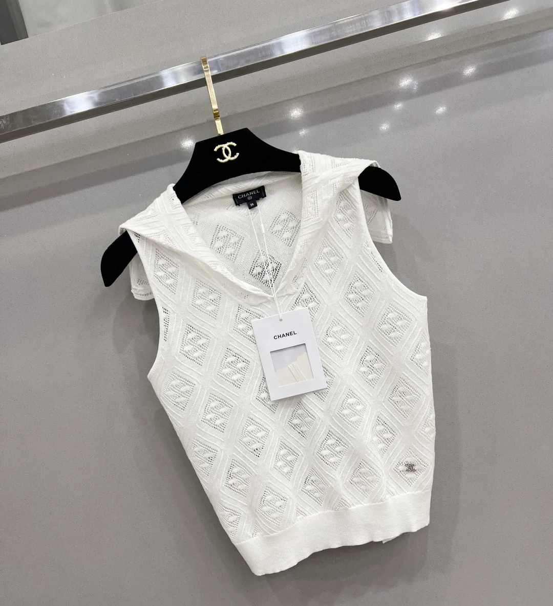 Жилеты Женские Chanel 16876891