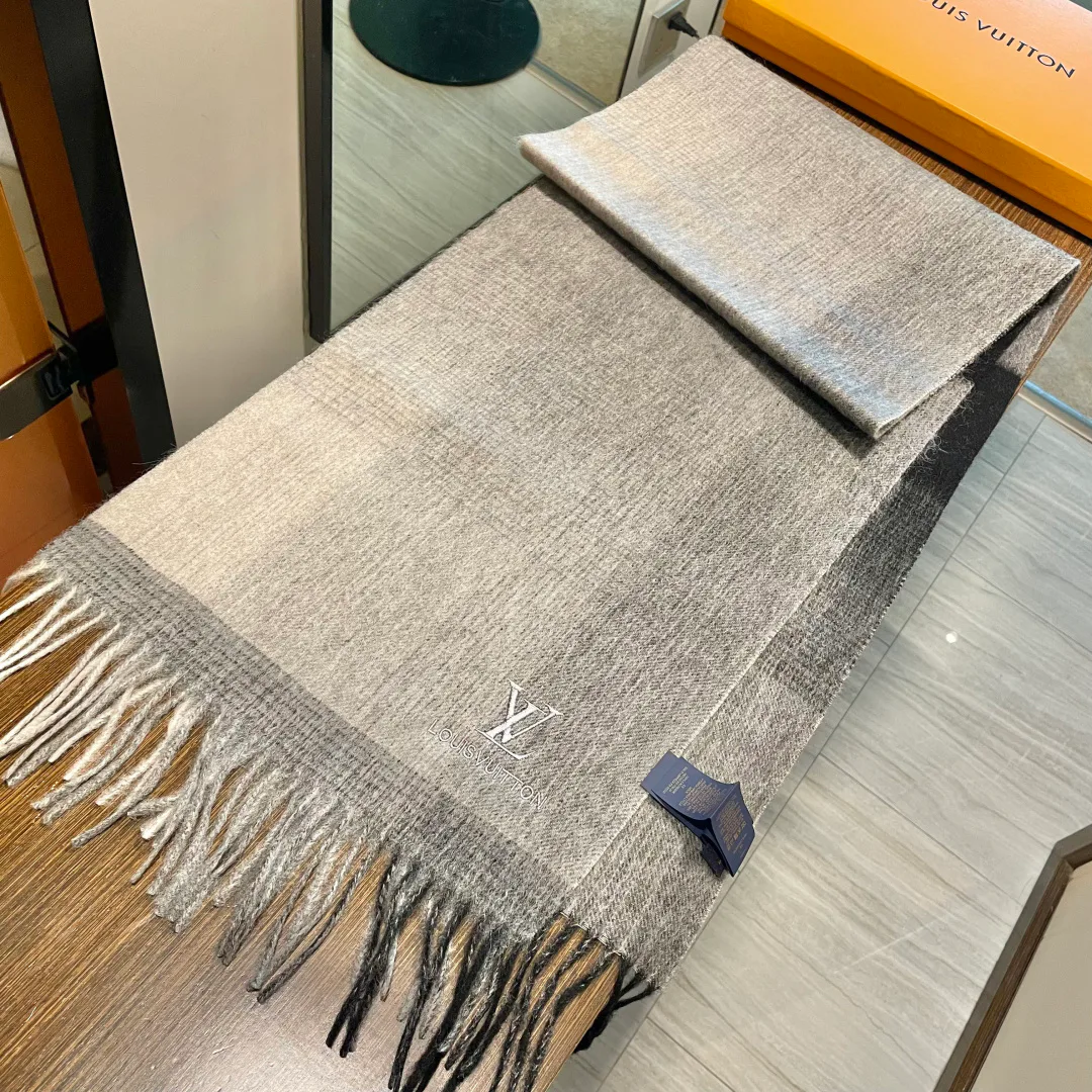 Шарфы Louis Vuitton 588263