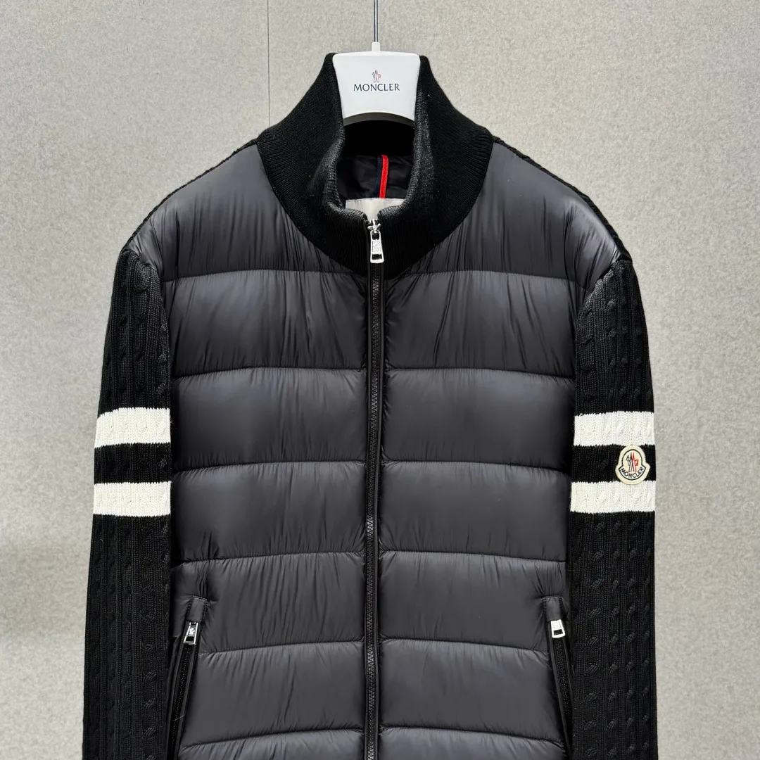Куртки И Пуховики Мужские Moncler 17418472