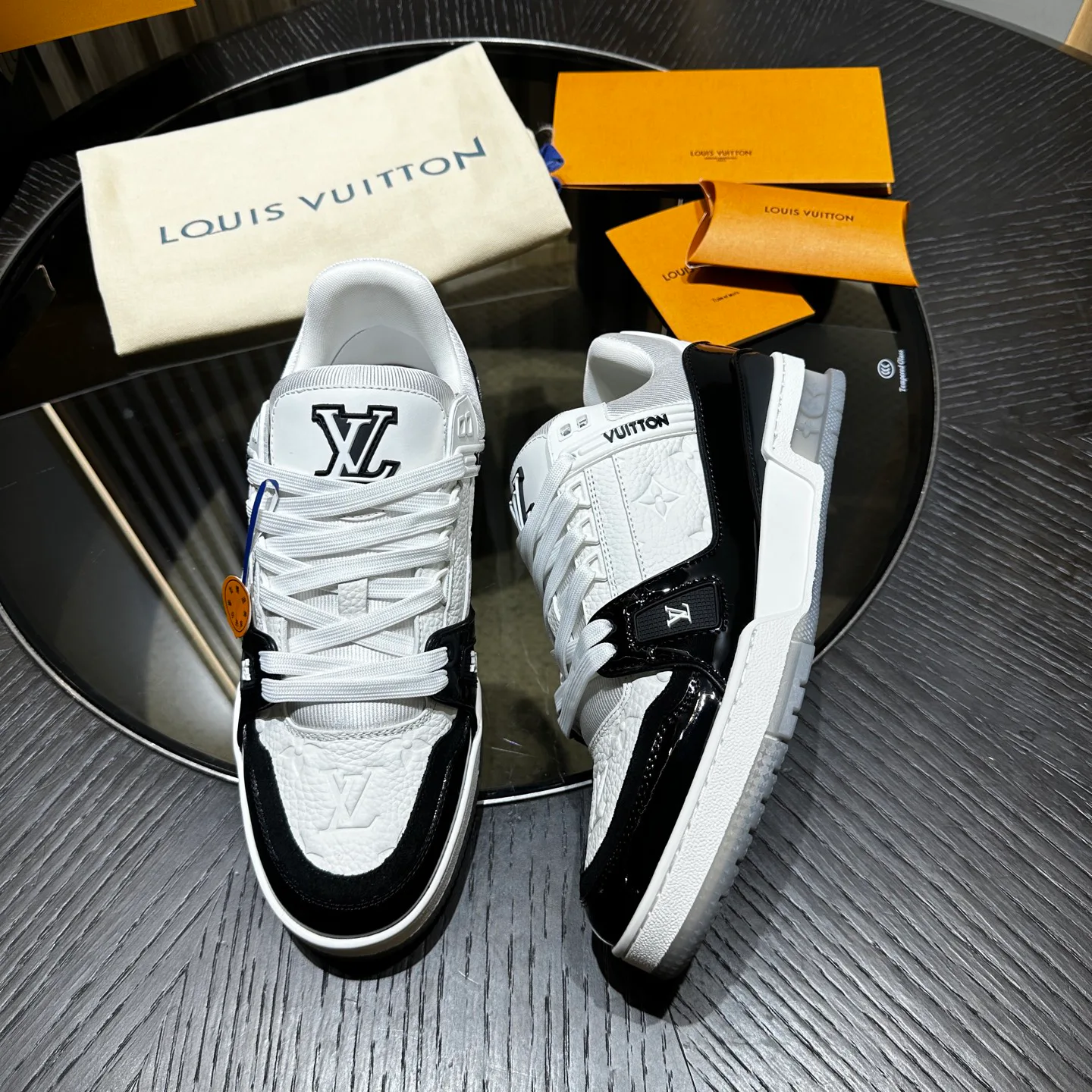Кроссовки Женские Louis Vuitton 857726