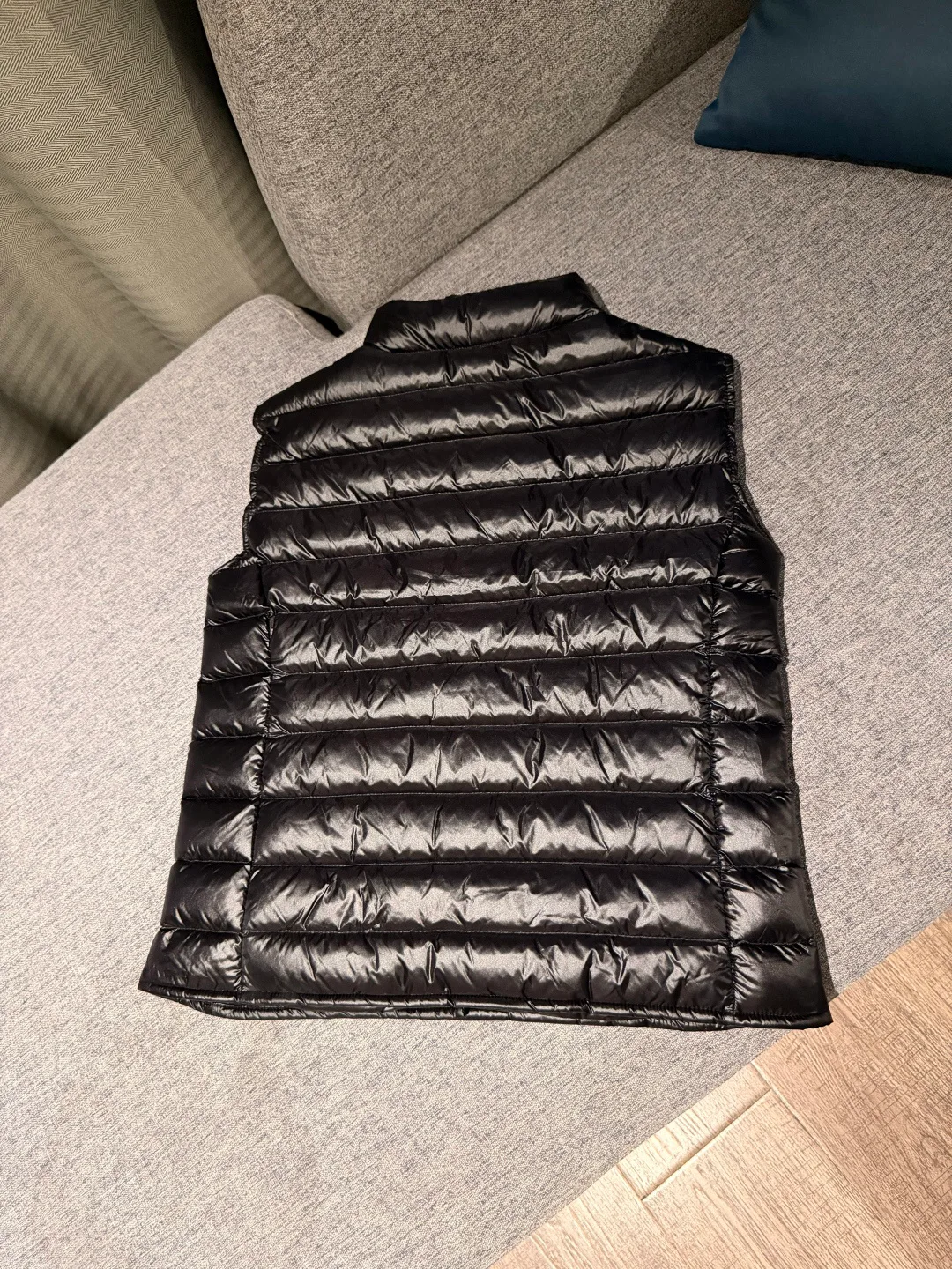 Жилеты Женские Moncler 19074389