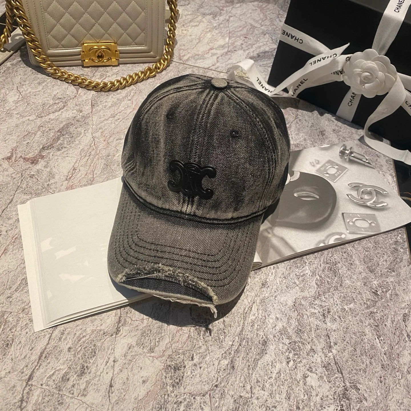 Головные Уборы Celine 11485