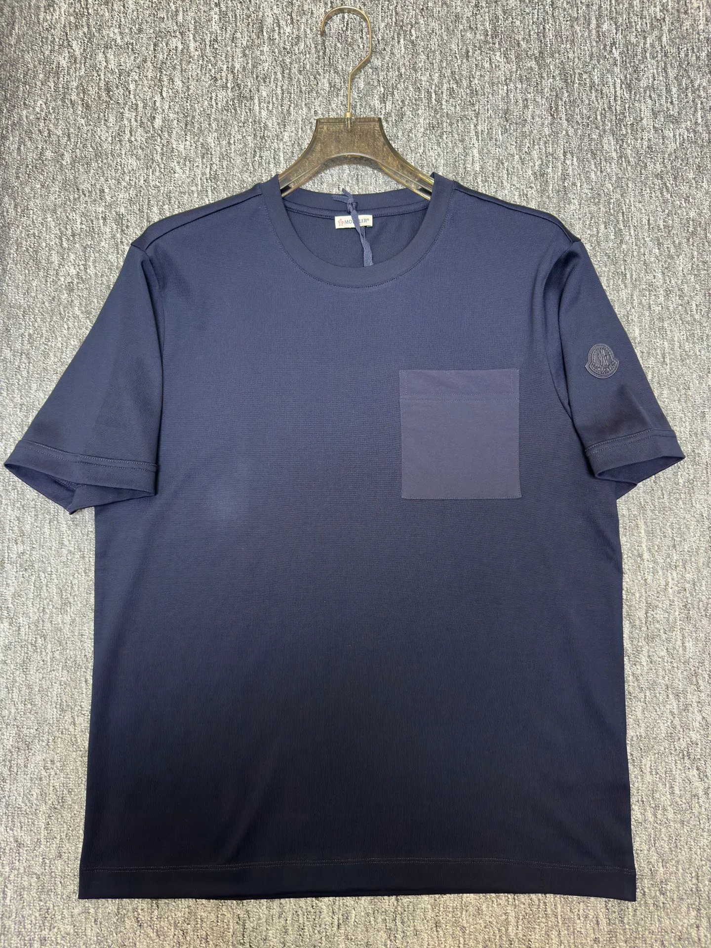 Футболки Женские Moncler 631536