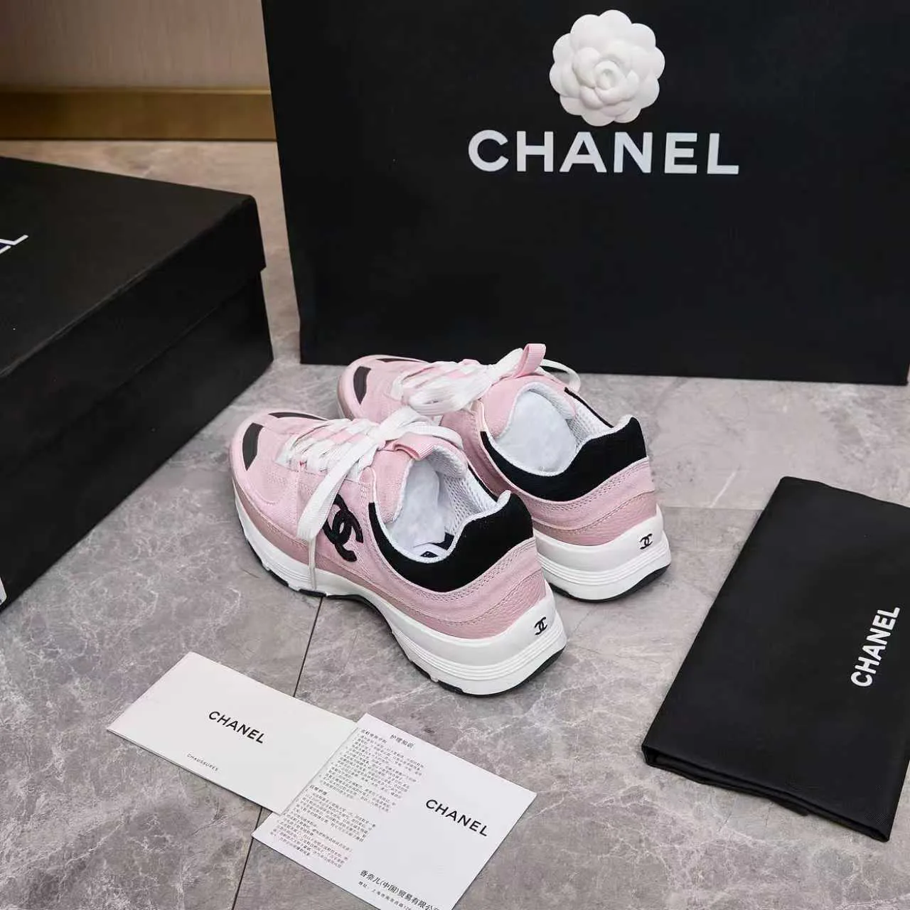 Кроссовки Женские Chanel 10515984