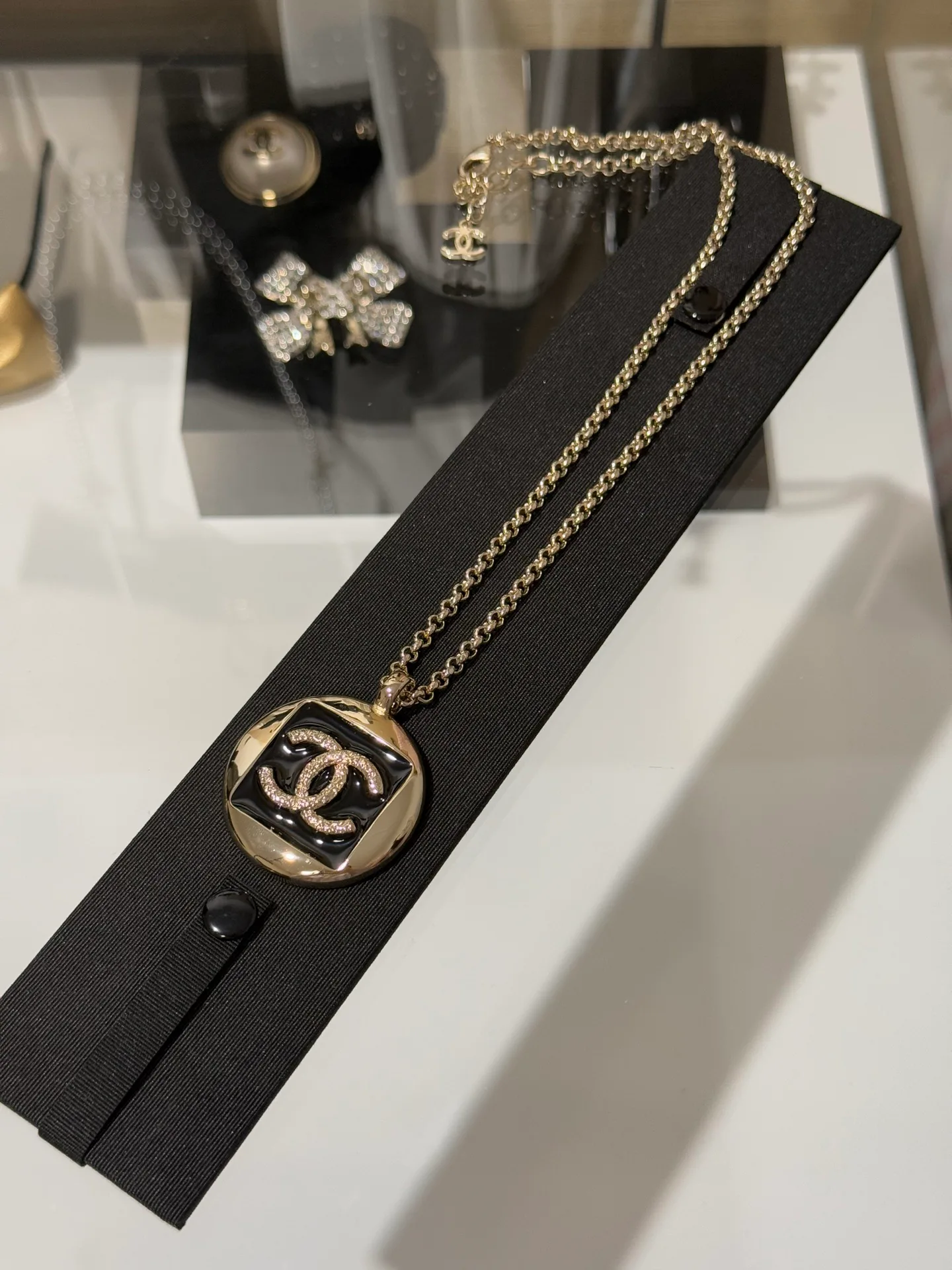 Бижутерия Chanel 821219