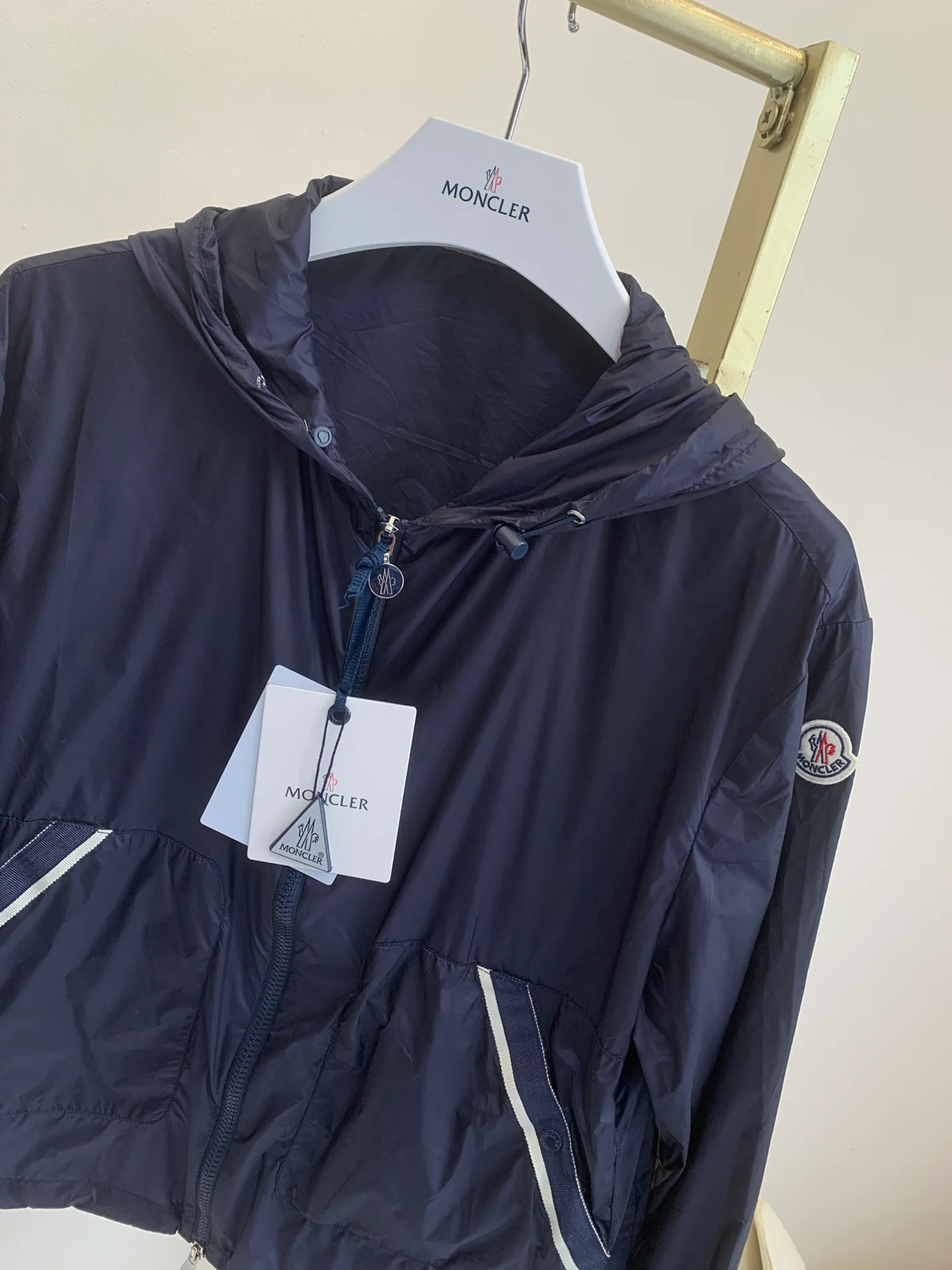 Куртки И Пуховики Женские Moncler 11479461