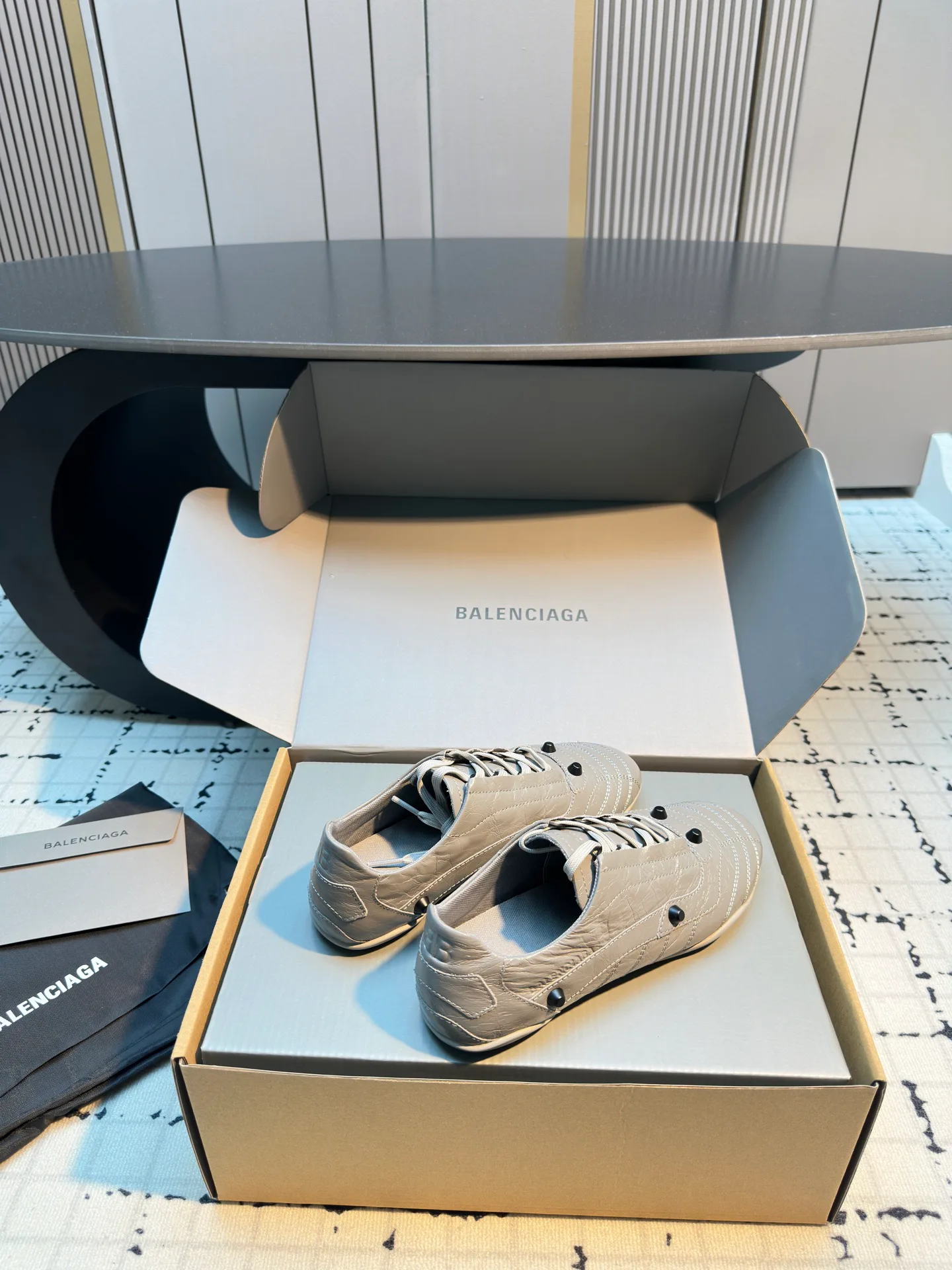 Кроссовки Женские Balenciaga 516070