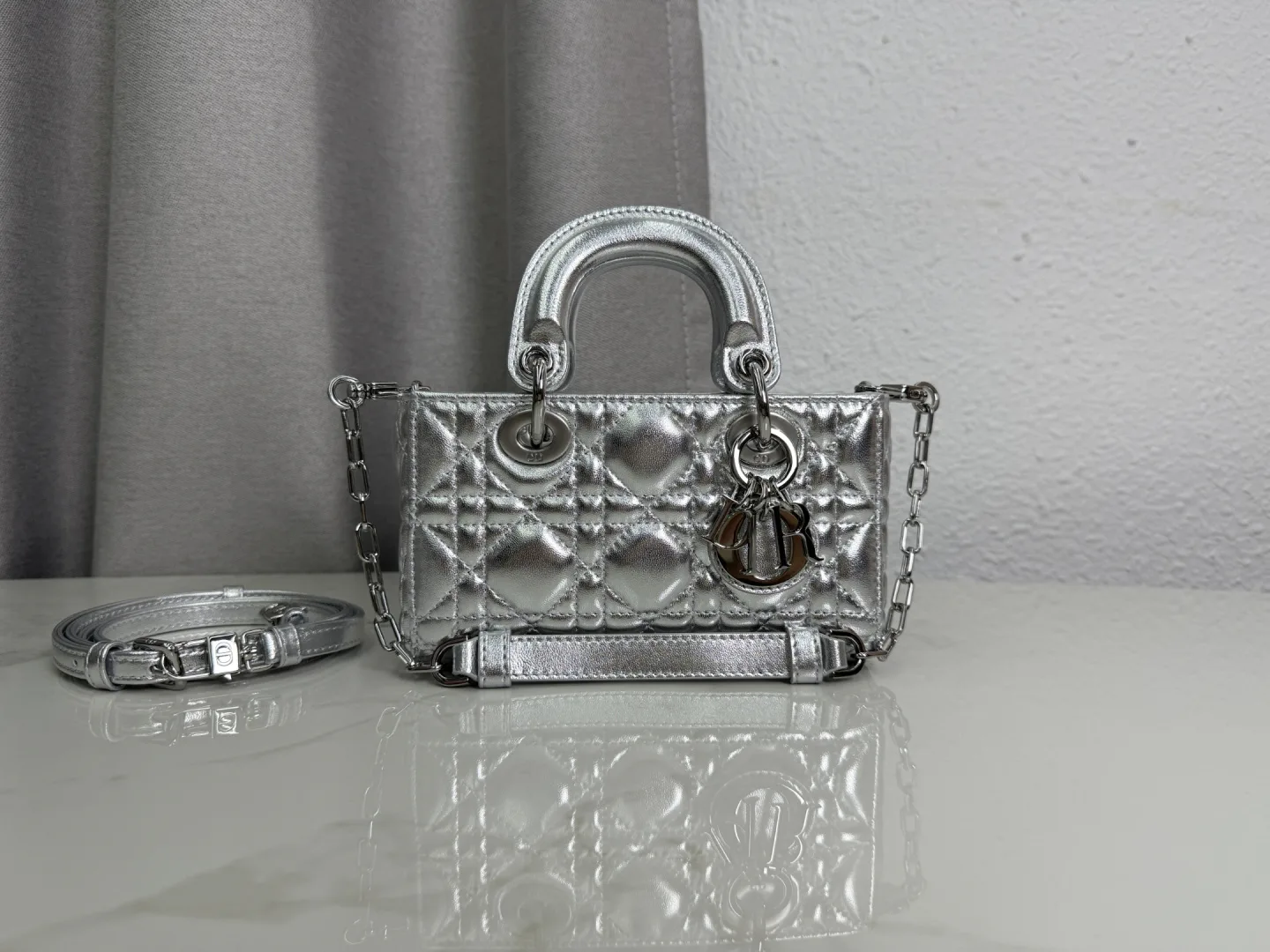 Классические Сумки Женские Christian Dior 18116444