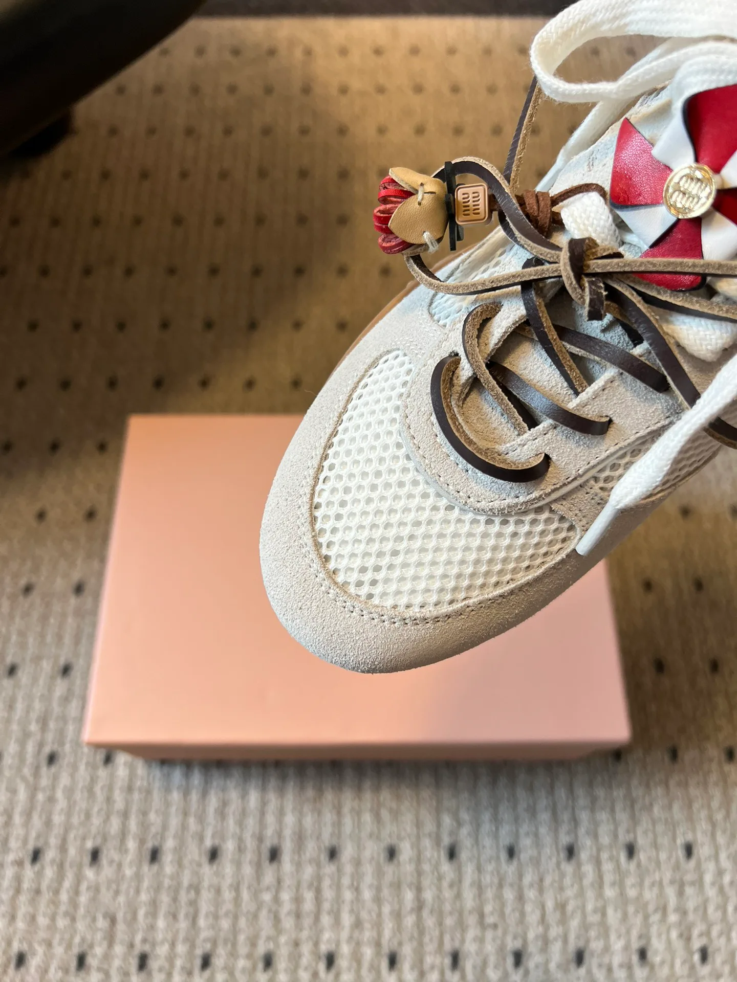 Кроссовки Женские Miu Miu 11497695