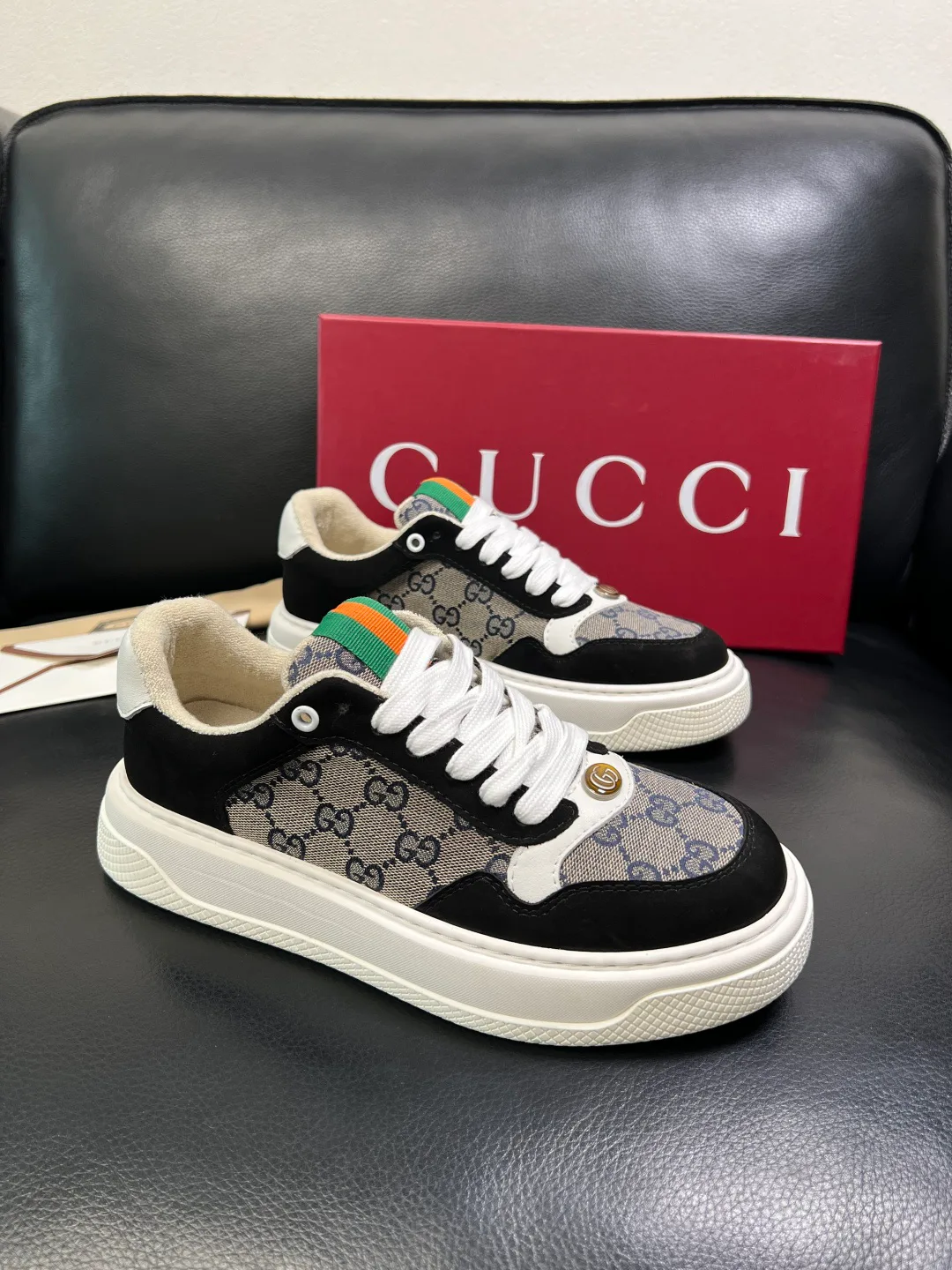Кроссовки Женские Gucci 420210