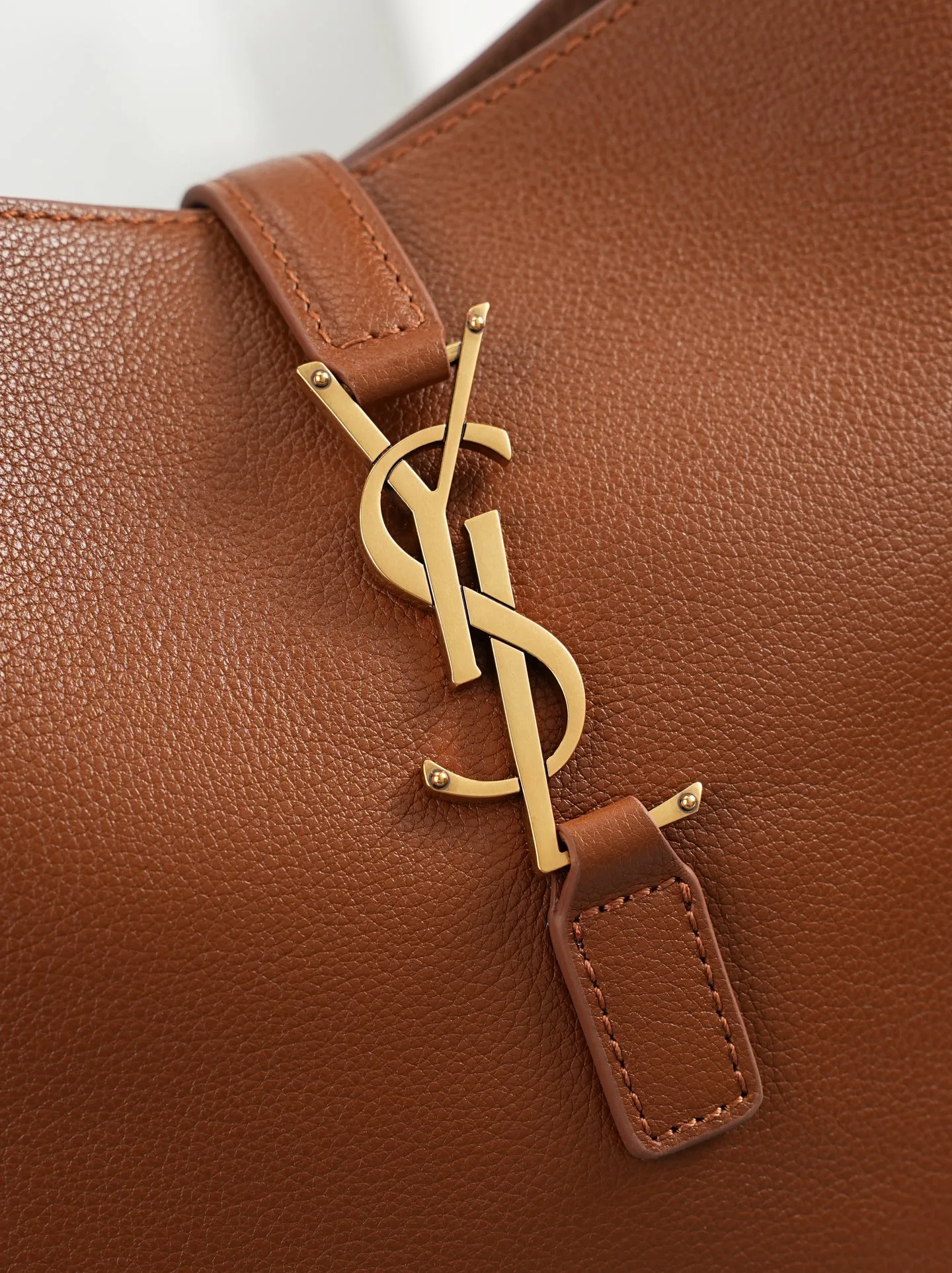 Классические Сумки Женские Saint Laurent 17385951