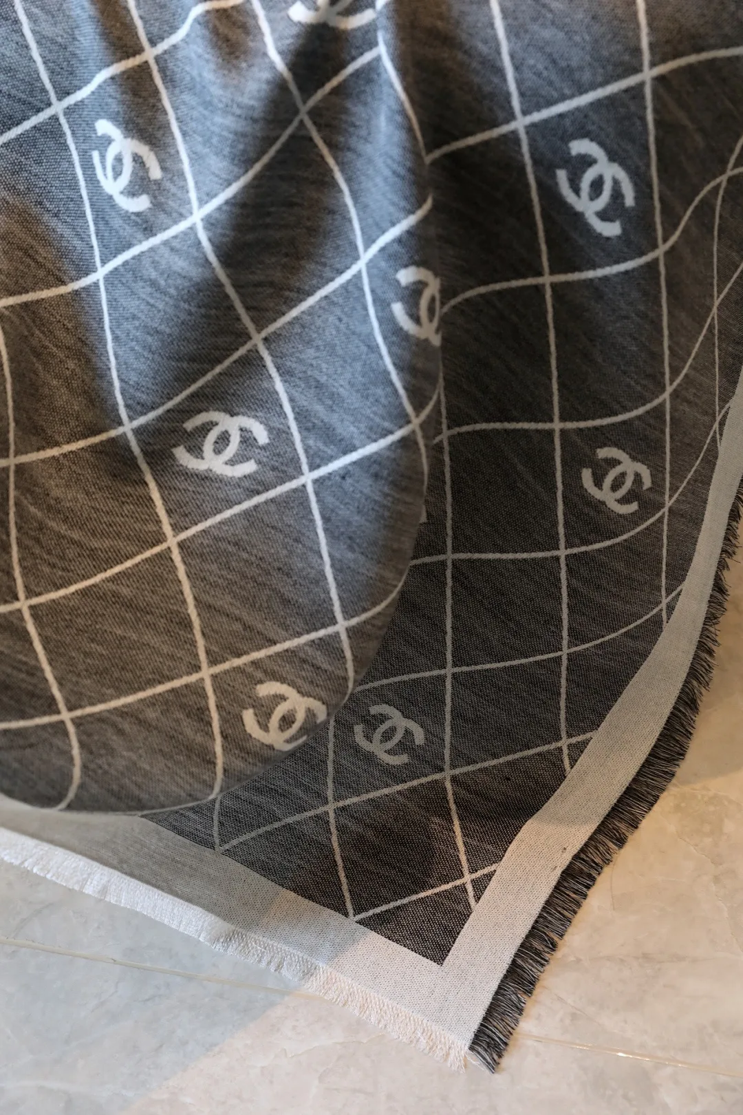 Шарфы Chanel 11852760