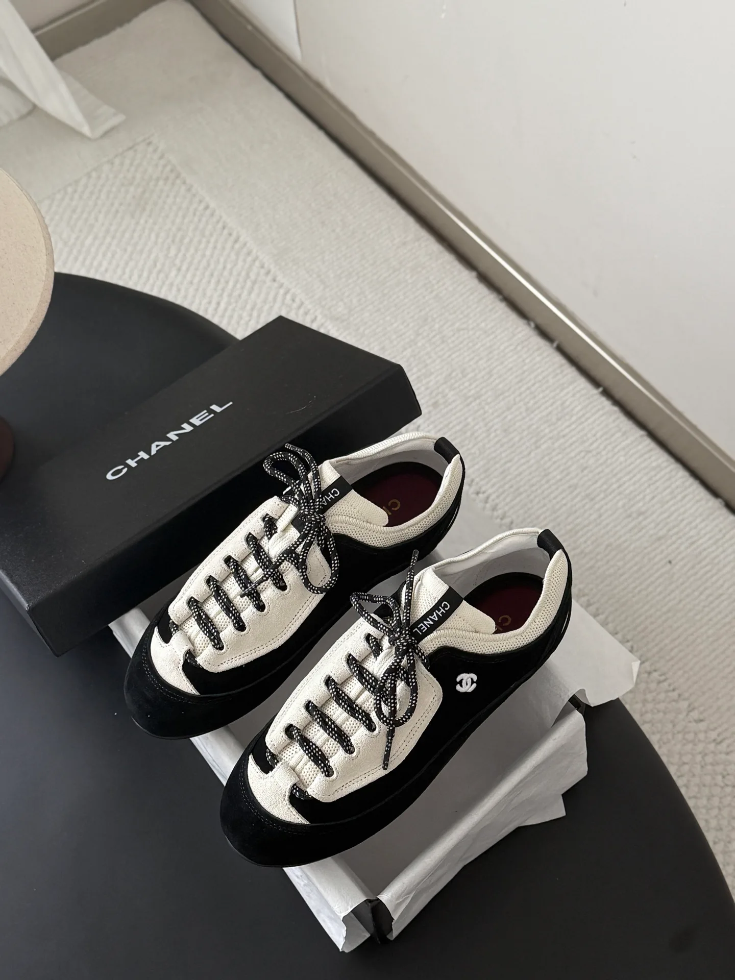 Кроссовки Женские Chanel 17360580