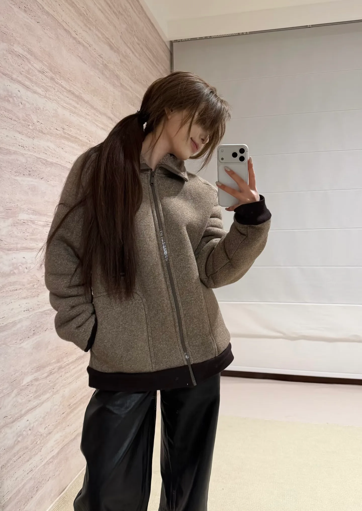 Куртки И Пуховики Женские Miu Miu 422840