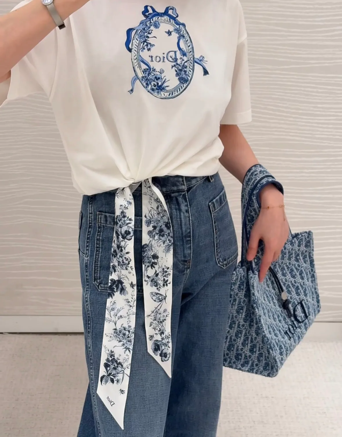 Футболки Женские Christian Dior 17351210