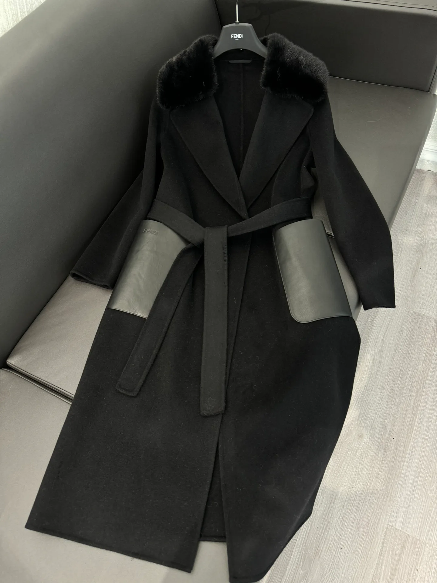 Пальто Женские Fendi 19743335
