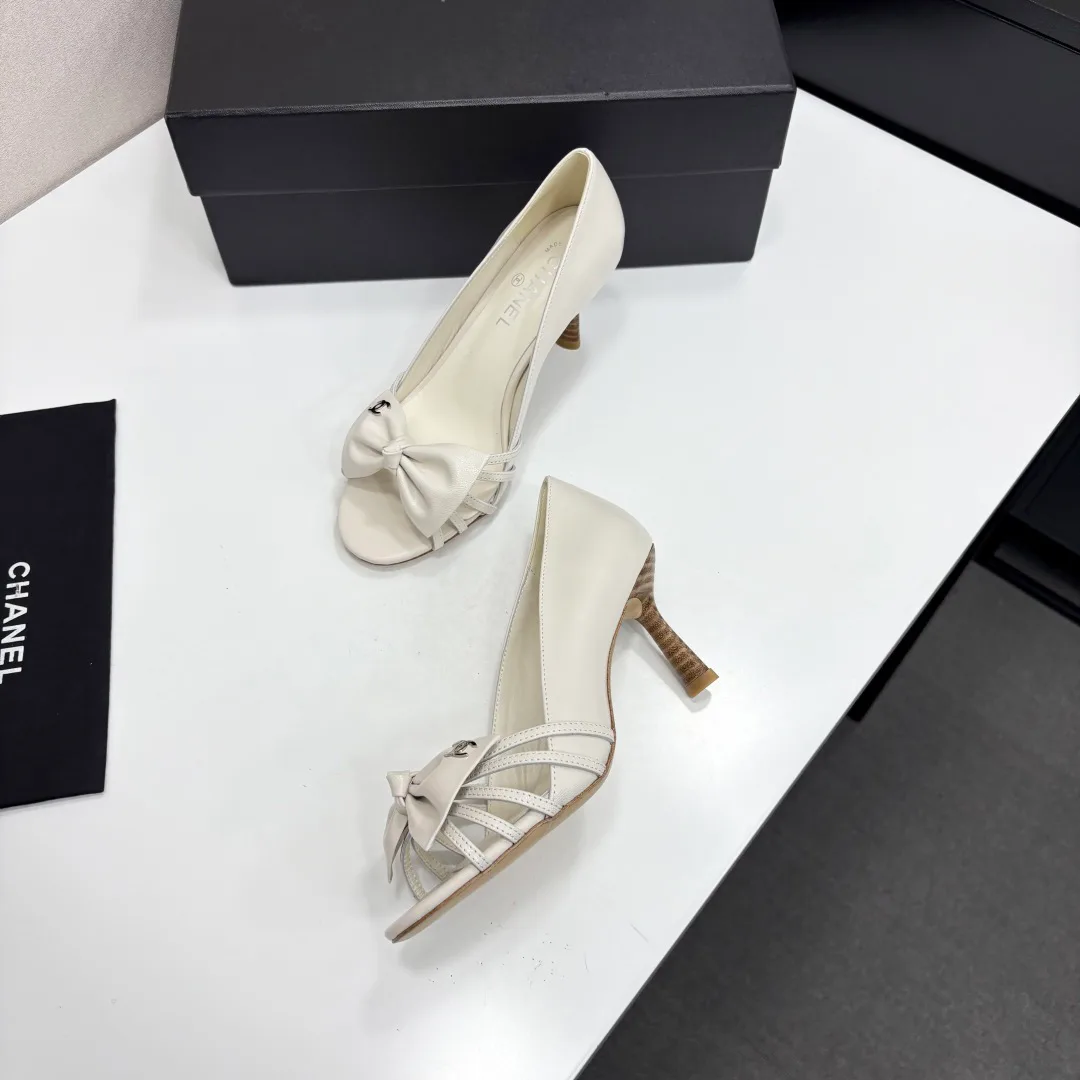 Сандалии Женские Chanel 12696637