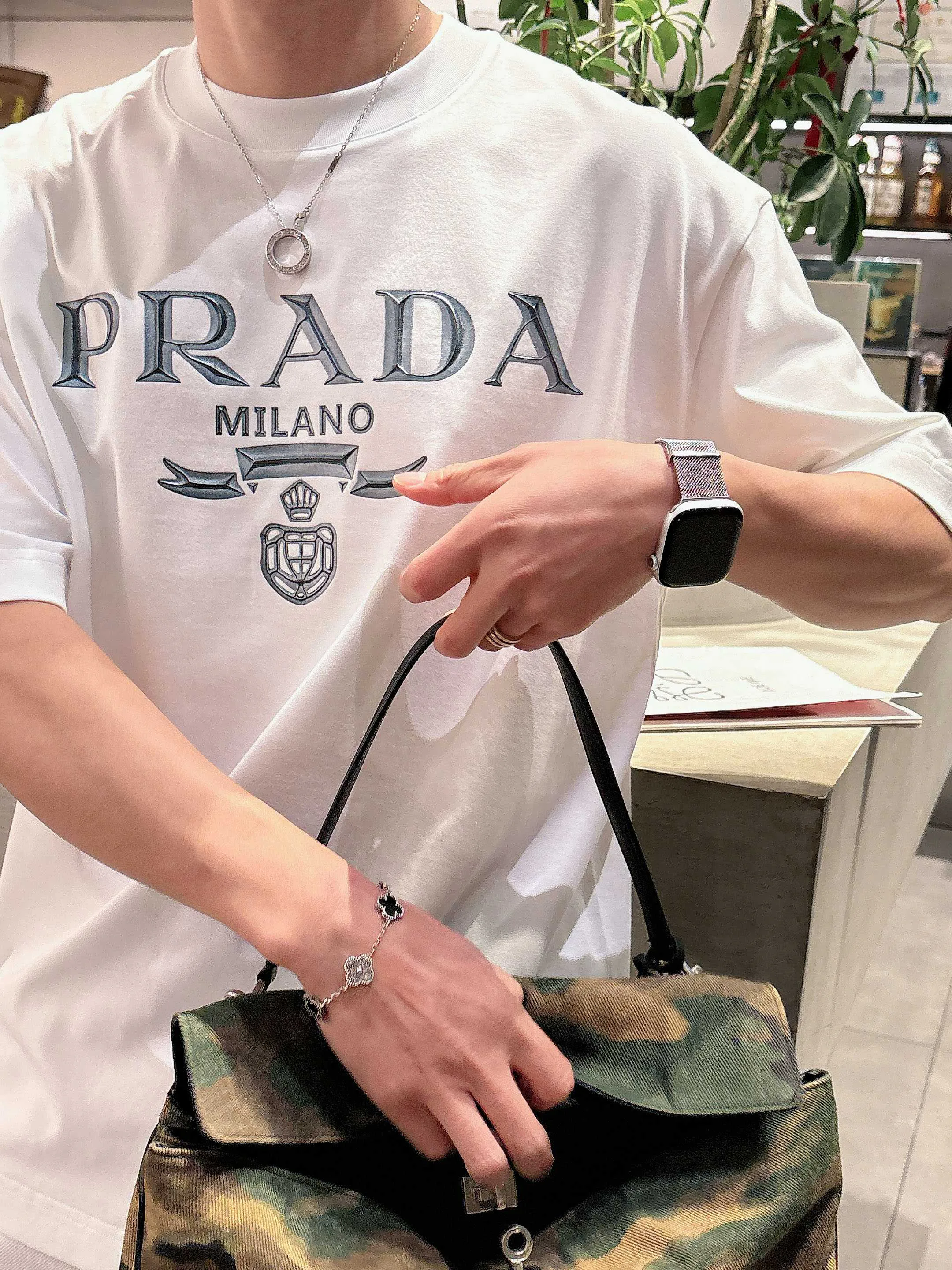 Футболки Женские Prada 11228012