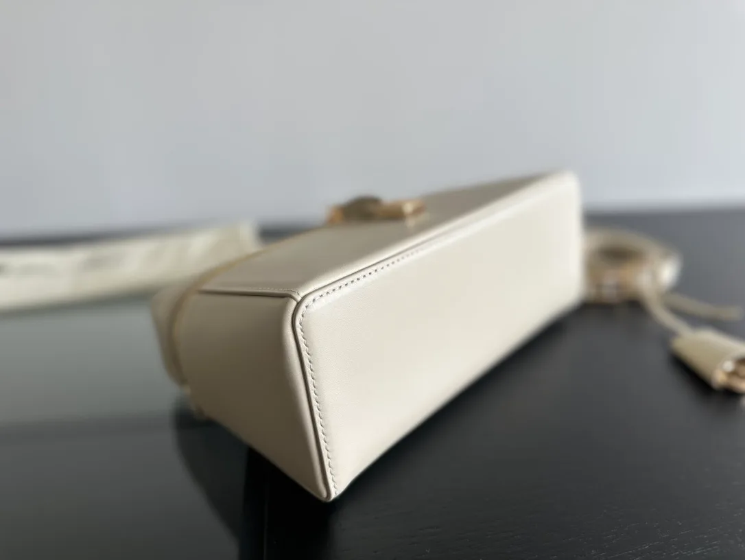 Классические Сумки Женские Loro Piana 11225321