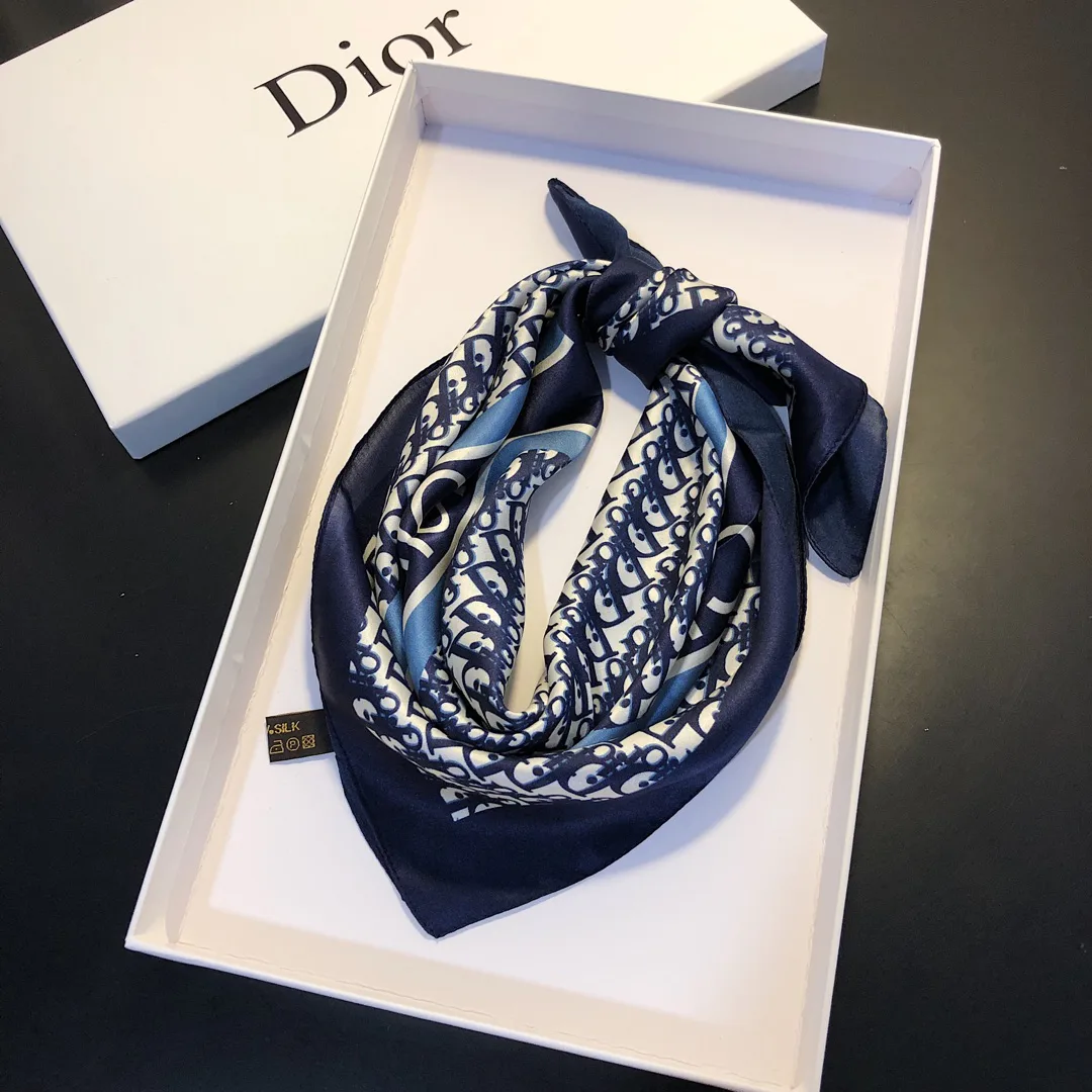 Платки Christian Dior 11762596