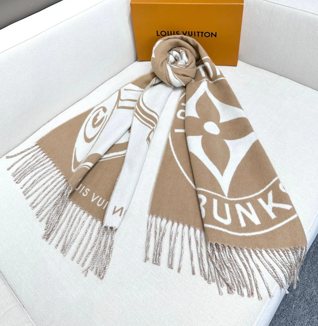 Шарфы Louis Vuitton 18627226