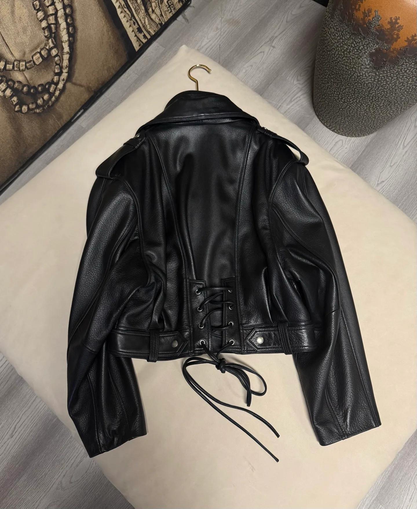 Кожаные Куртки И Дублёнки Женские Saint Laurent 18662228