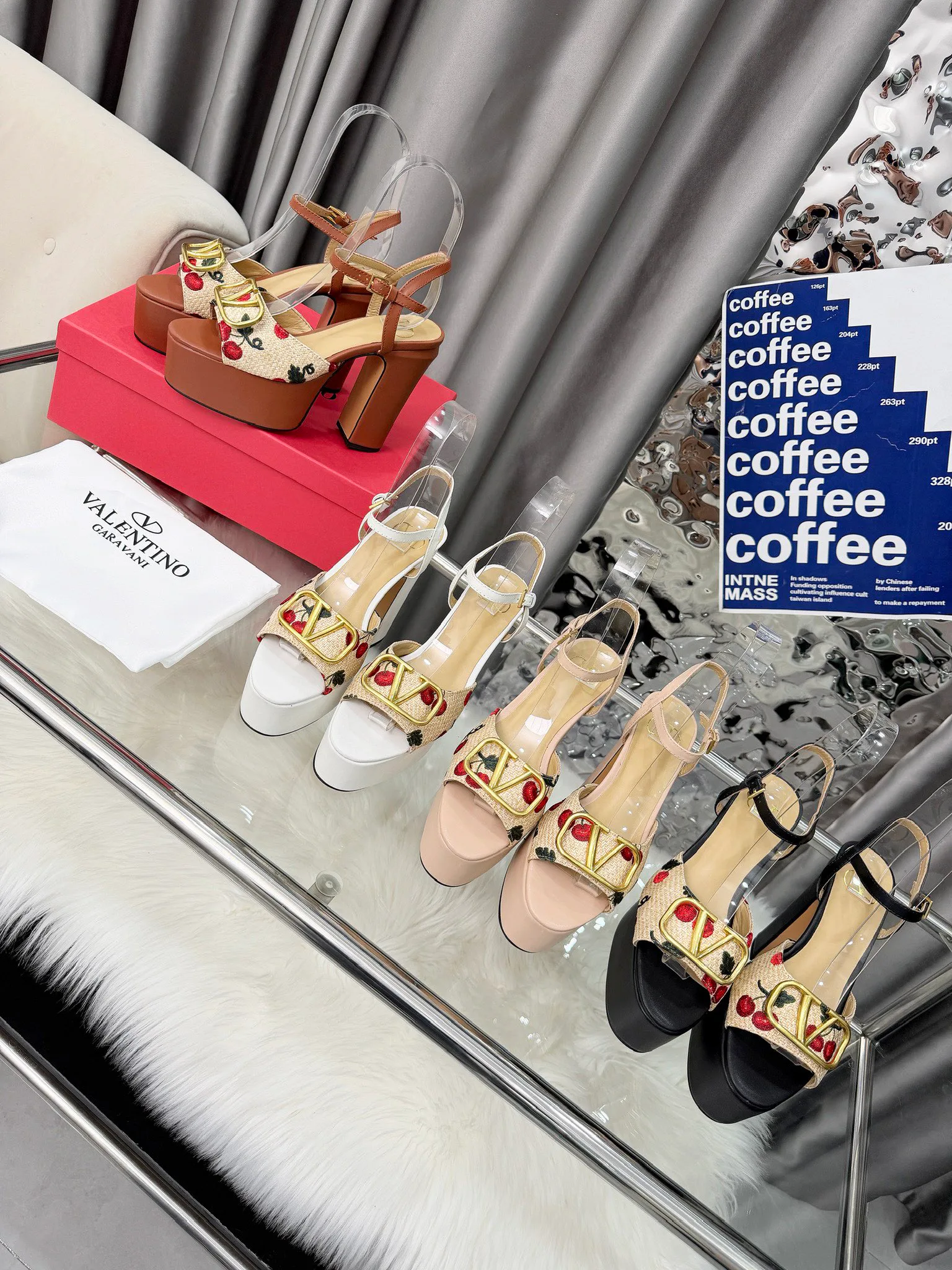 Босоножки Женские Valentino 5033846